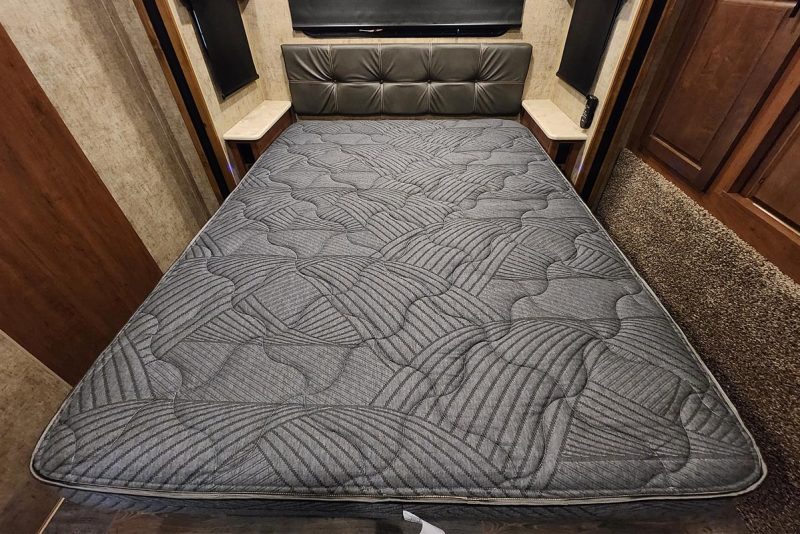 60 inch x 80 inch Premium Mattress (Standard on Titanium)