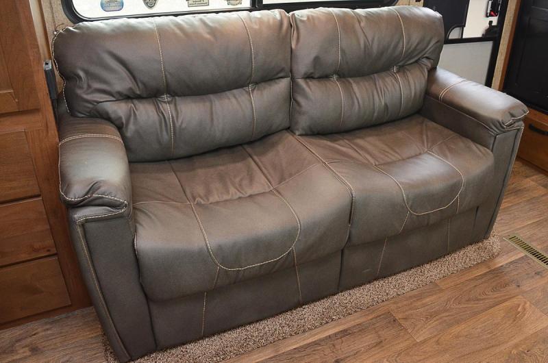 Sleeper Sofa IPO Theater Seating w/ Recliners 